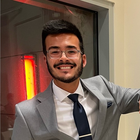 Meet your Posher, Devin - Picture 1 of 1